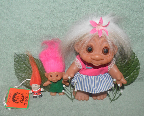 Vintage dam trolls 17cm to - 17cm,