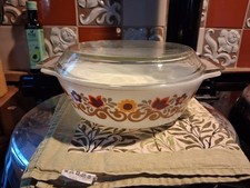 Vintage Pyrex Casserole Dish