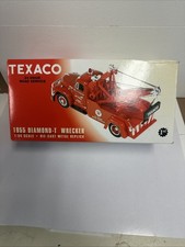 Texaco 1955 Diamond-T Wrecker