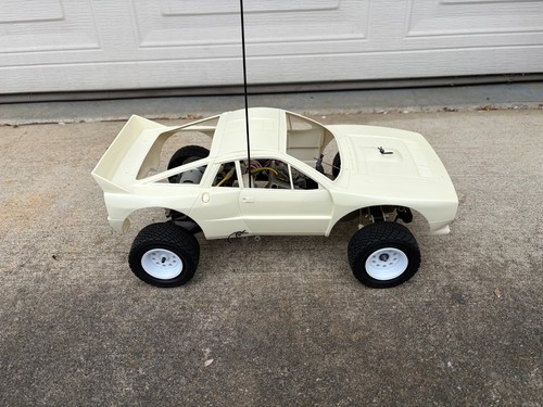 Piece tamiya lancia rally - piece,