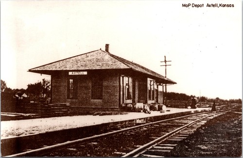 Railroad train station - railroad,