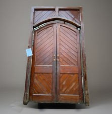 VICTORIAN ANTIQUE - DOUBLE ARCHED DOORS & FRAME, PITCH PINE  - RECLAIM / SALVAGE