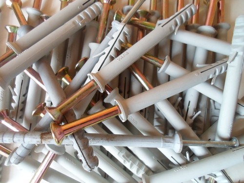 Frame fixings rawlbolts shield - frame,