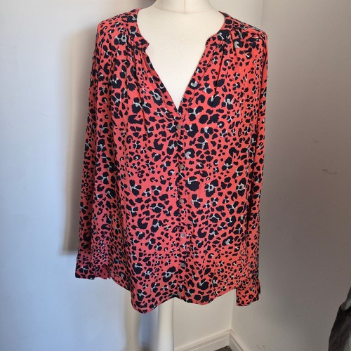 Pyrus london lizzie - pyrus, red