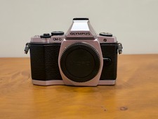 Olympus OM-D E-M5 16.1MP