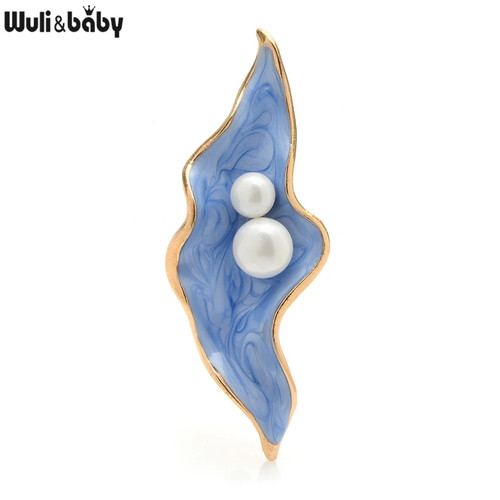 Brooch pearl shell flower - shell, for