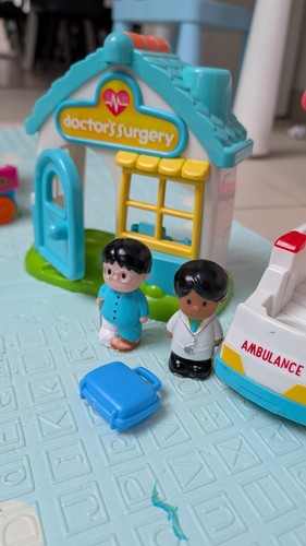Elc happyland doctor surgery - elc,