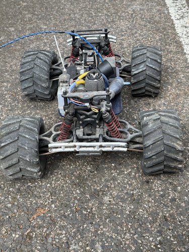 Untested vintage traxxas - untested,