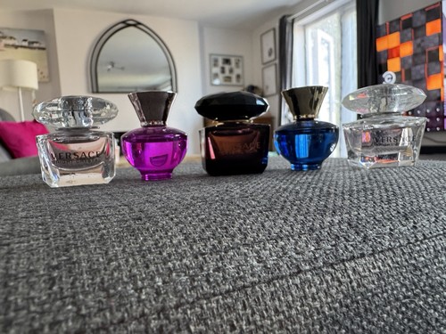 Versace mini perfumes - ,