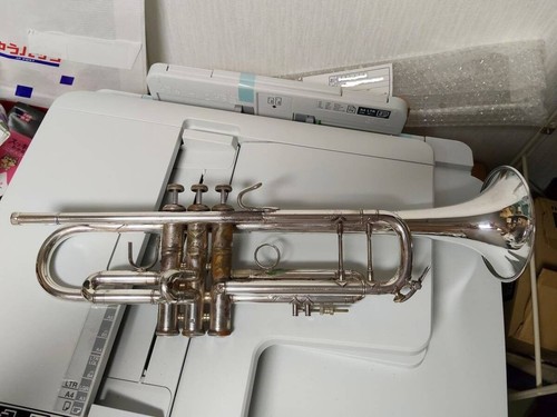 Vincent bach stradivarius - vincent,