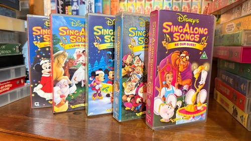 Disney sing along - disney's,