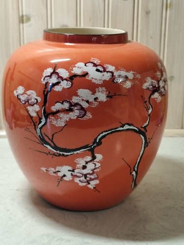 Large unusual vintage deep - unusual,
