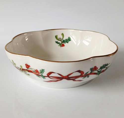 Royal worcester holly ribbons - worcester,