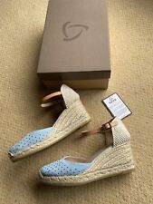 Ladies Kanna , Laura closed toe stud wedges/ shoes/ sandals size 4 