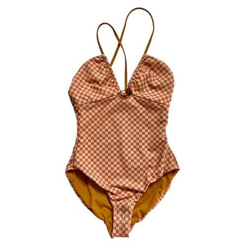 The great reversible keyhole - great.,