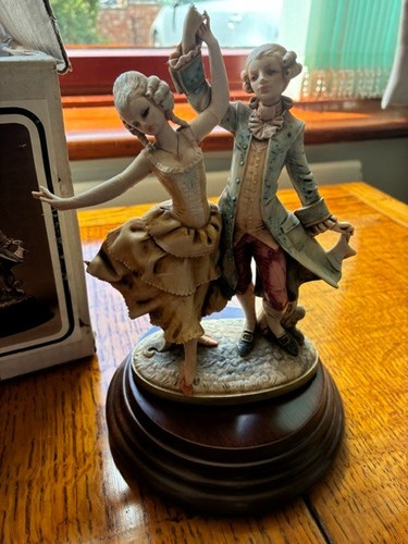 Rare vintage music box - rare,