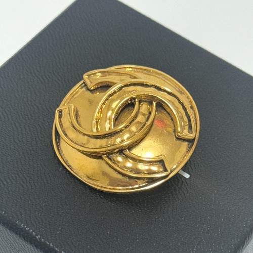 Chanel 94p logo coco mark - 94p,