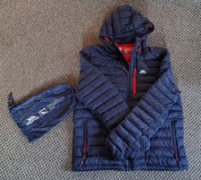 NEW * TRESPASS * LIGHTWEIGHT DOWN HOODED INSULATED PACKAWAY JACKET & BAG * Med