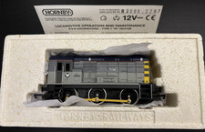 Hornby R2008 Class 08 BR