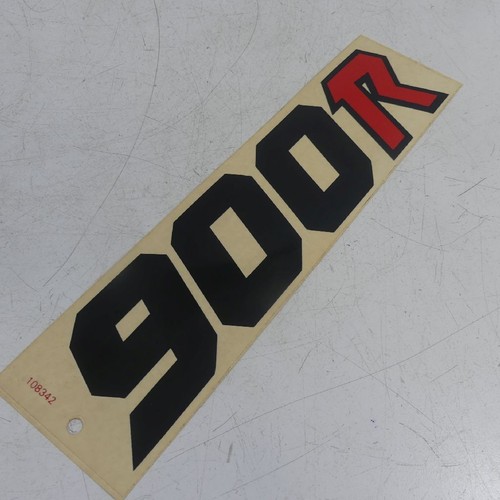 Kawasaki gpz 900 - kawasaki,