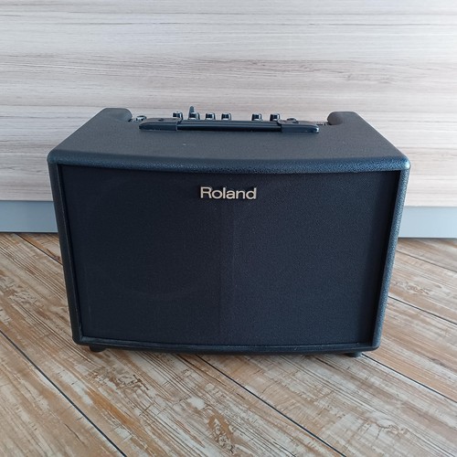 Roland guitar amp - guitar,