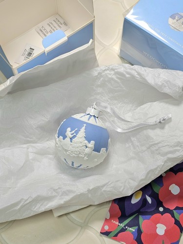 Wedgwood jasperware blue white - wedgwood,