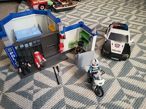Playmobil police station set - police,