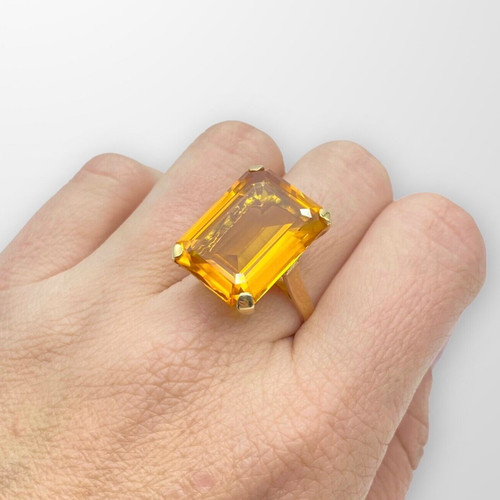 Gold ring sapphire yellow - gold,