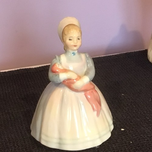 Royal doulton figurine - ,