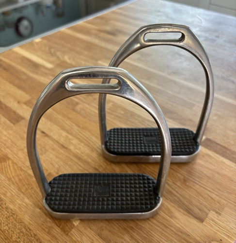 Stubben stainless steel - steel, horse
