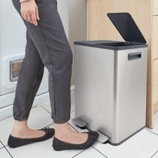 BLACK+DECKER 40 Litre Slimline