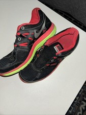 Nike Women Dual Fusion Lite