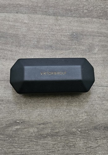 Victor rolf hard case - hard,