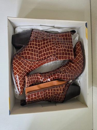 Office croc leather western - office,