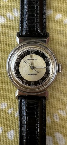 Movado vintage watch non - vintage,