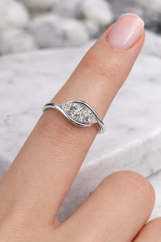 Lab grown carat - carat, women