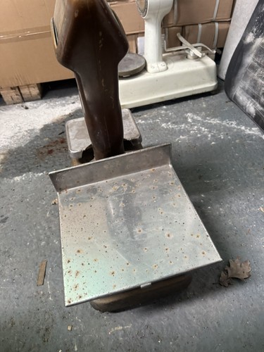 Vintage mid century brass - , shop