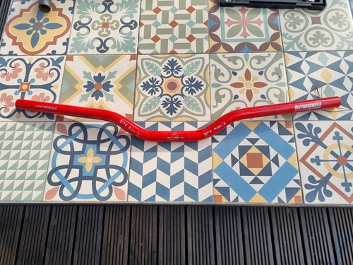 Planet downhill riser red - x,