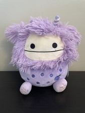Squishmallows - 8” Dilka The