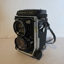 Mamiya C220 Professional TLR