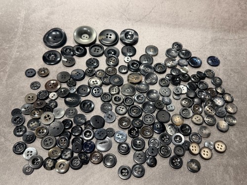 Vintage buttons job - vintage, mixed