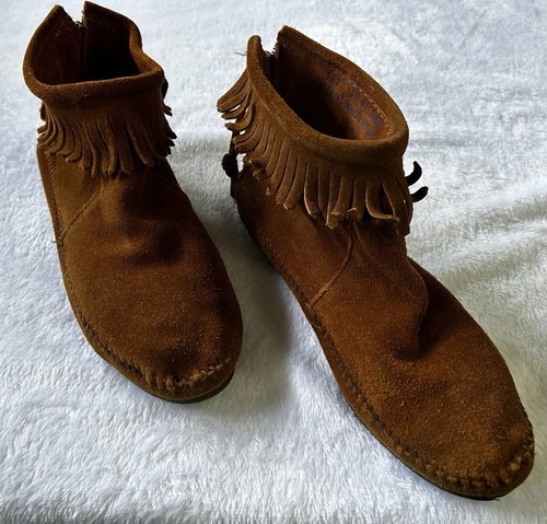 Minnetonka moccasin booties - moccasin,