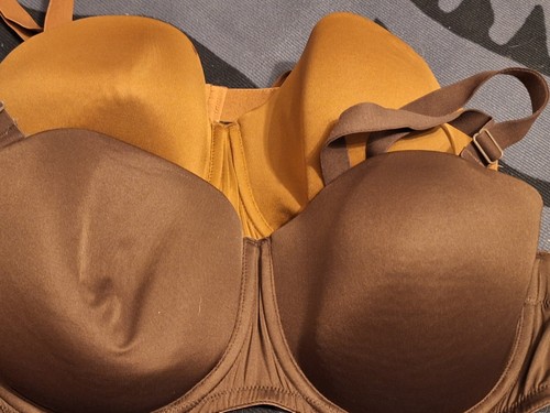 Ladies bra 40dd can - 2, bra's...40dd....can