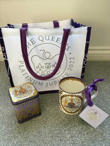 Queen platinum jubilee - platinum,