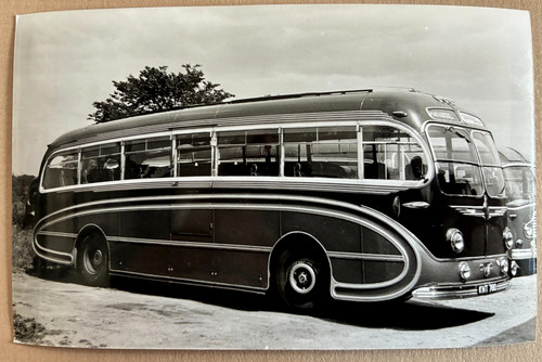 White photograph vaggs - b&,