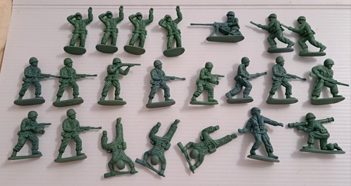 Toy soldiers green plastic - toy,