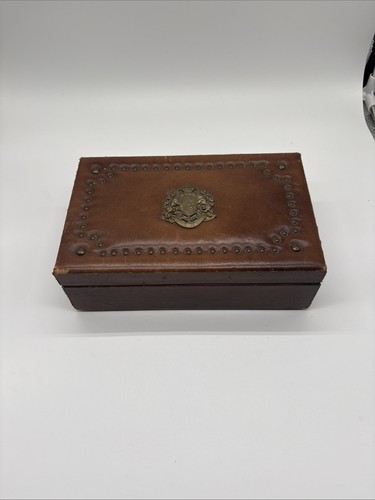 Antique saxon heraldic leather - antique,