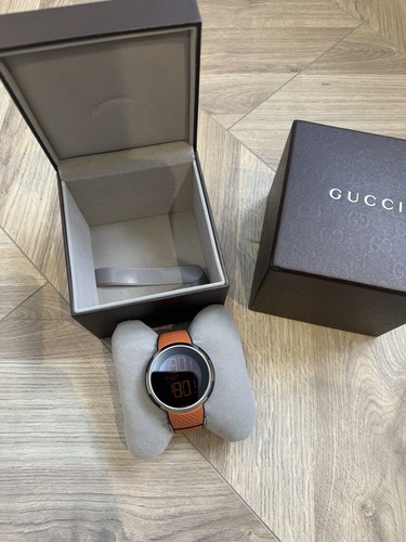 Genuine gucci - i-gucci, digital
