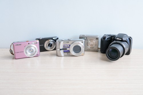 Digital camera job - digital,