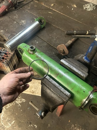 John deere pickup - deere, hitch